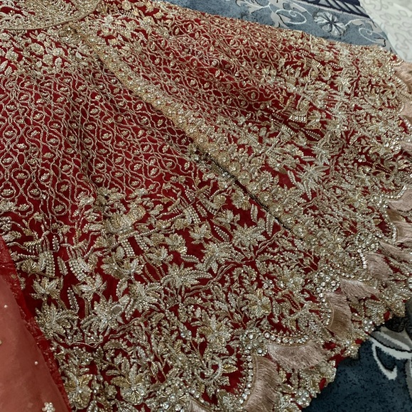 Studio elite Indian wedding gown - Picture 6 of 14